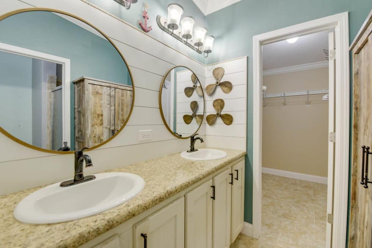 Loggerhead Lagoon - Modern Waterfront Home Pirates Cove Εξωτερικό φωτογραφία